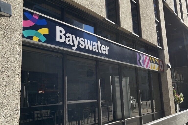 カルガリーの語学学校Bayswater